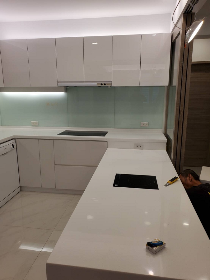 順檍工程行台北・新北廚具工程｜轉角檯面與櫃體整合現場紀錄 03